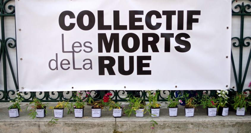 Plus de 1 000 morts dans et « de » la rue Plus de 1 000 morts dans et « de » la rue